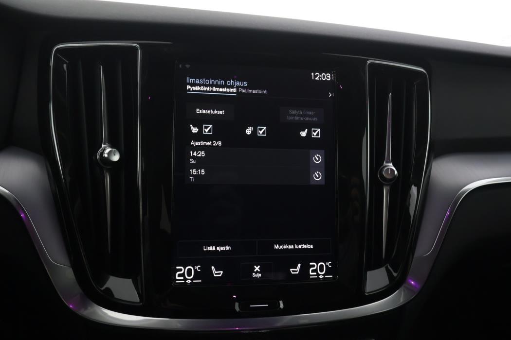 VOLVO V60 2020