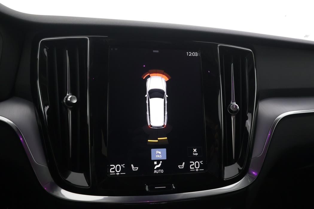VOLVO V60 2020
