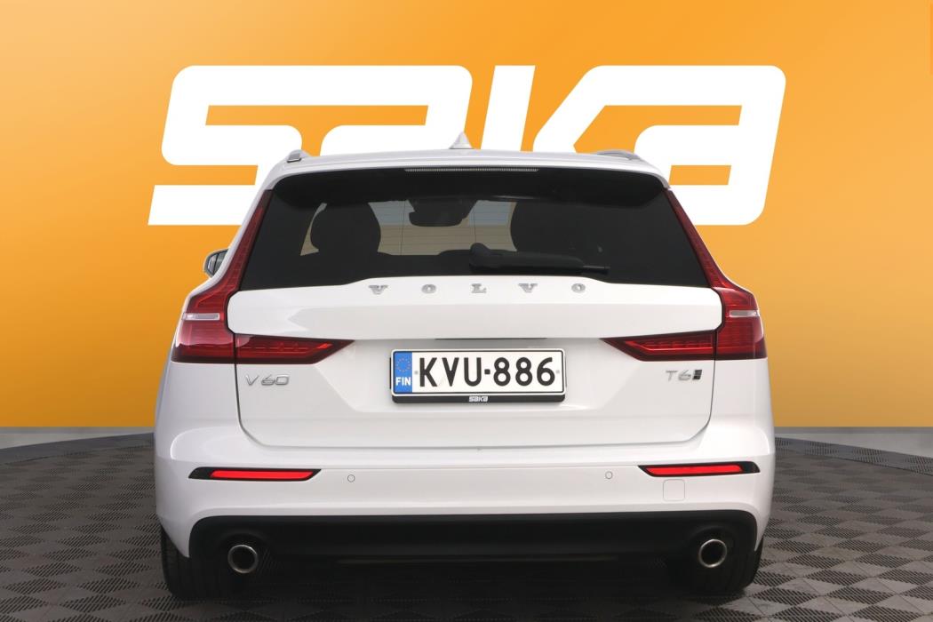VOLVO V60 2020