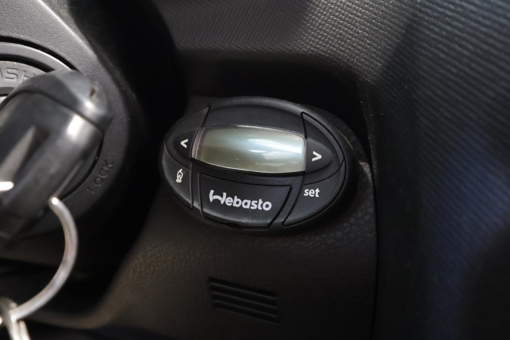 ISUZU D-Max 2013