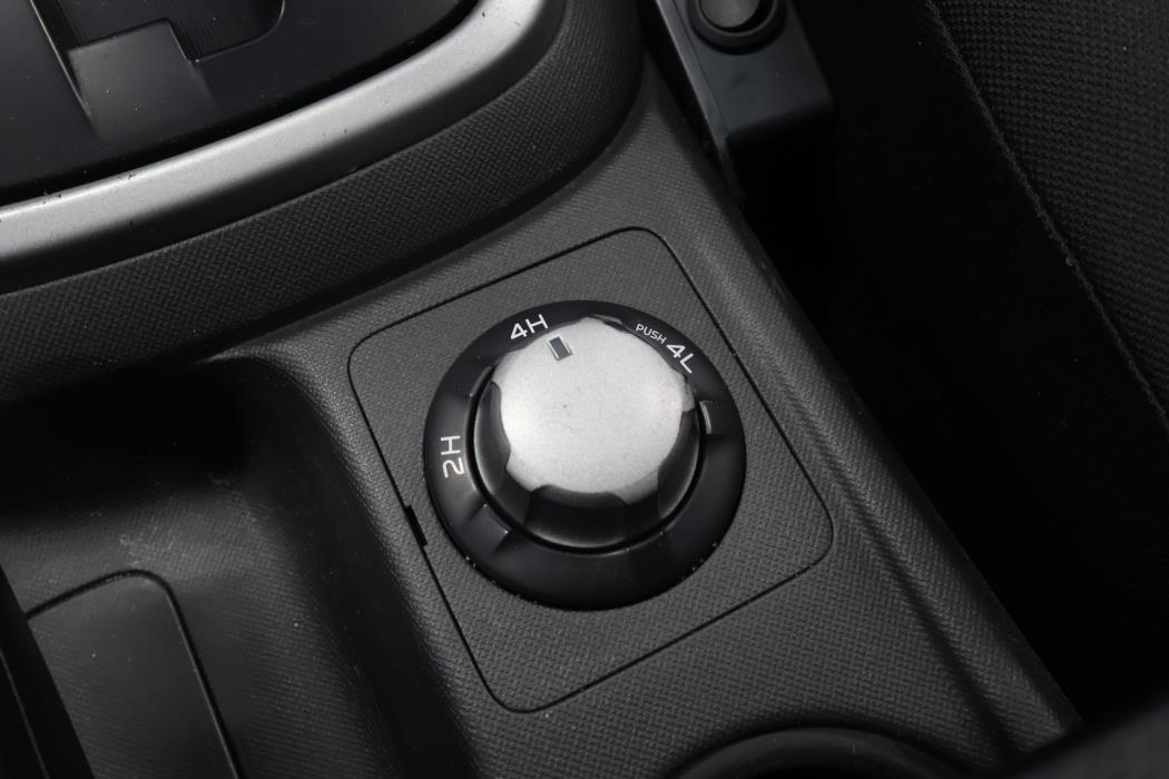 ISUZU D-Max 2013