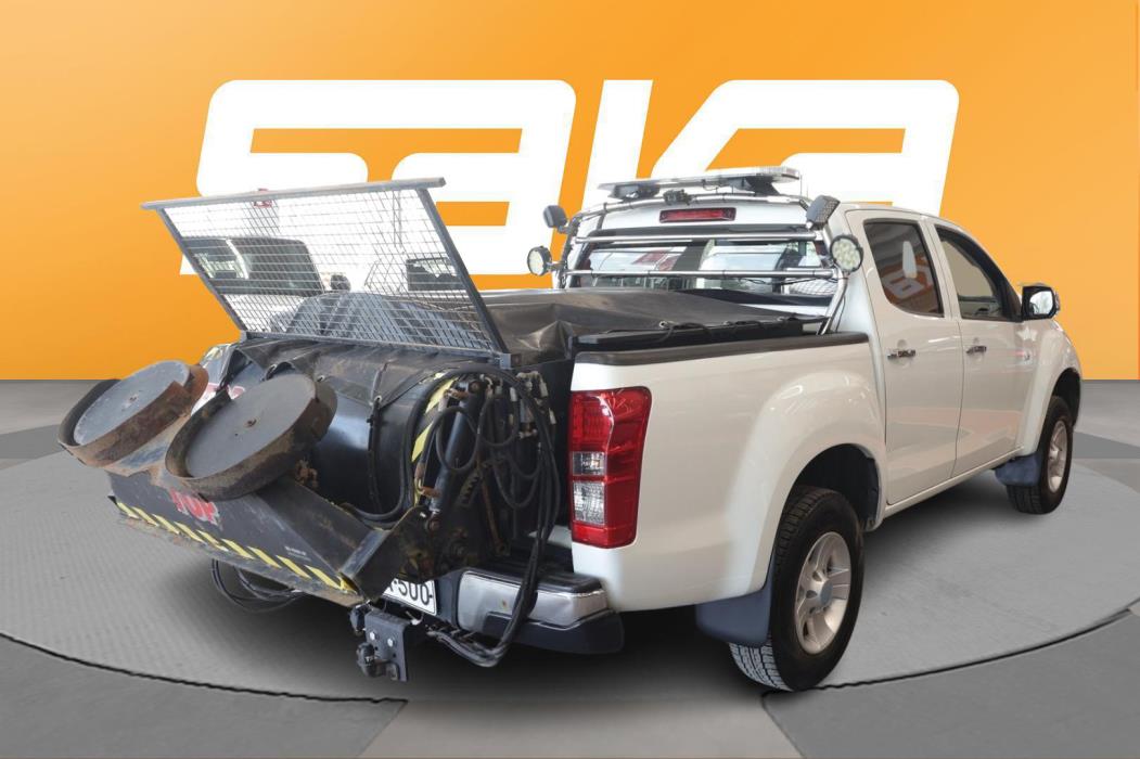 ISUZU D-Max 2013
