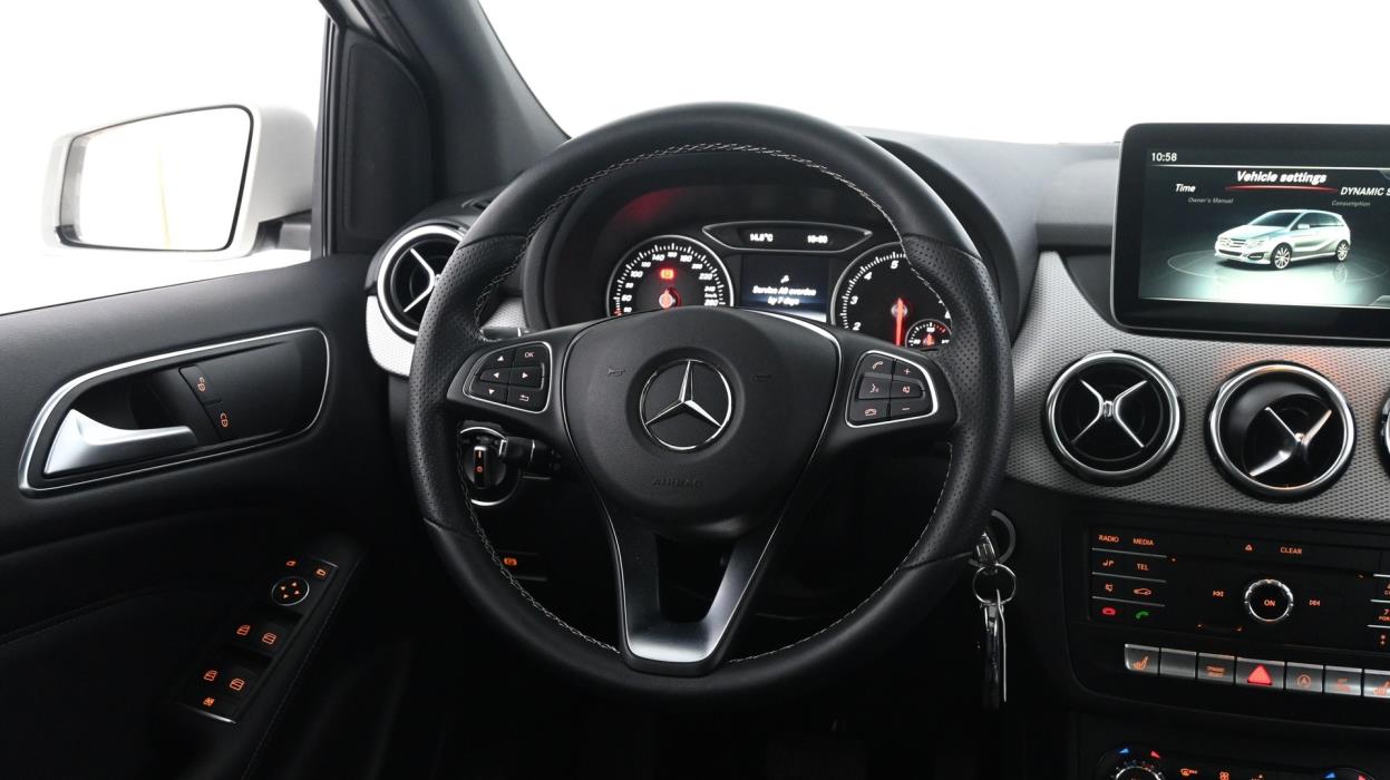MERCEDES-BENZ B 2017