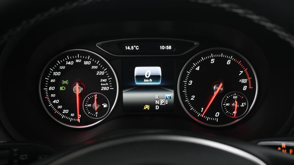 MERCEDES-BENZ B 2017