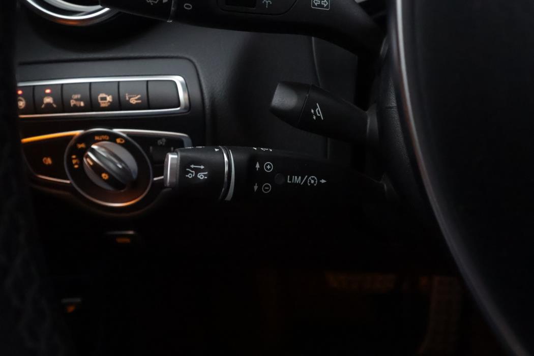 MERCEDES-BENZ GLC 2018