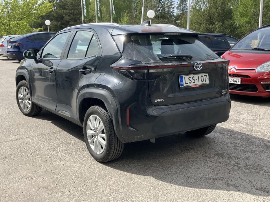TOYOTA Yaris Cross 2022