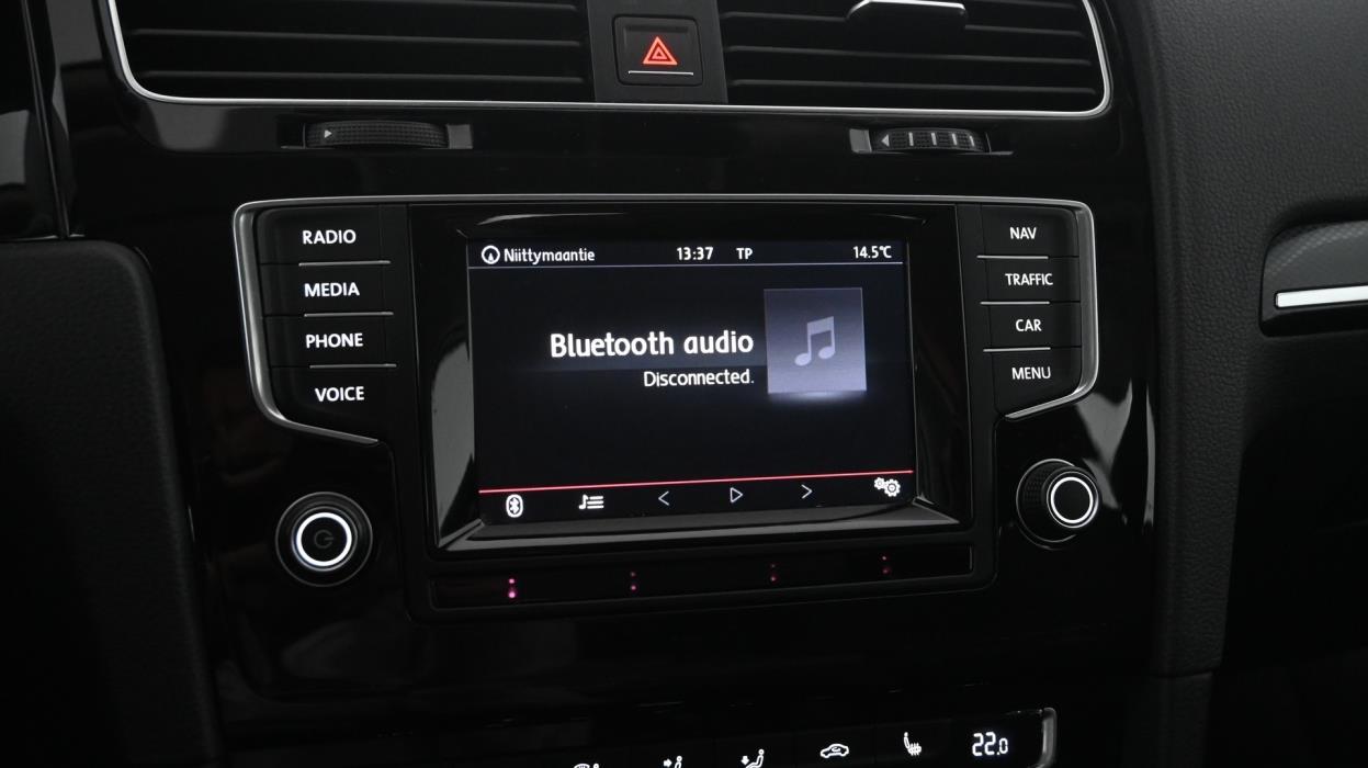 VOLKSWAGEN Golf 2014