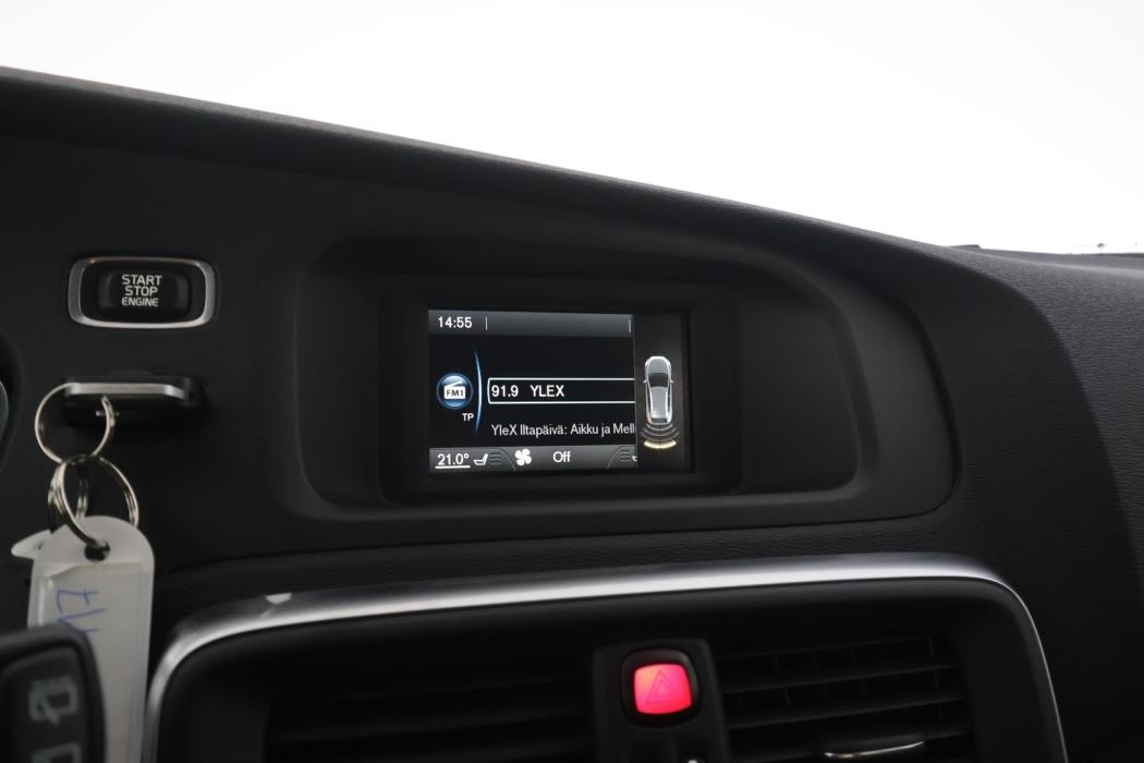 VOLVO V40 Cross Country 2016