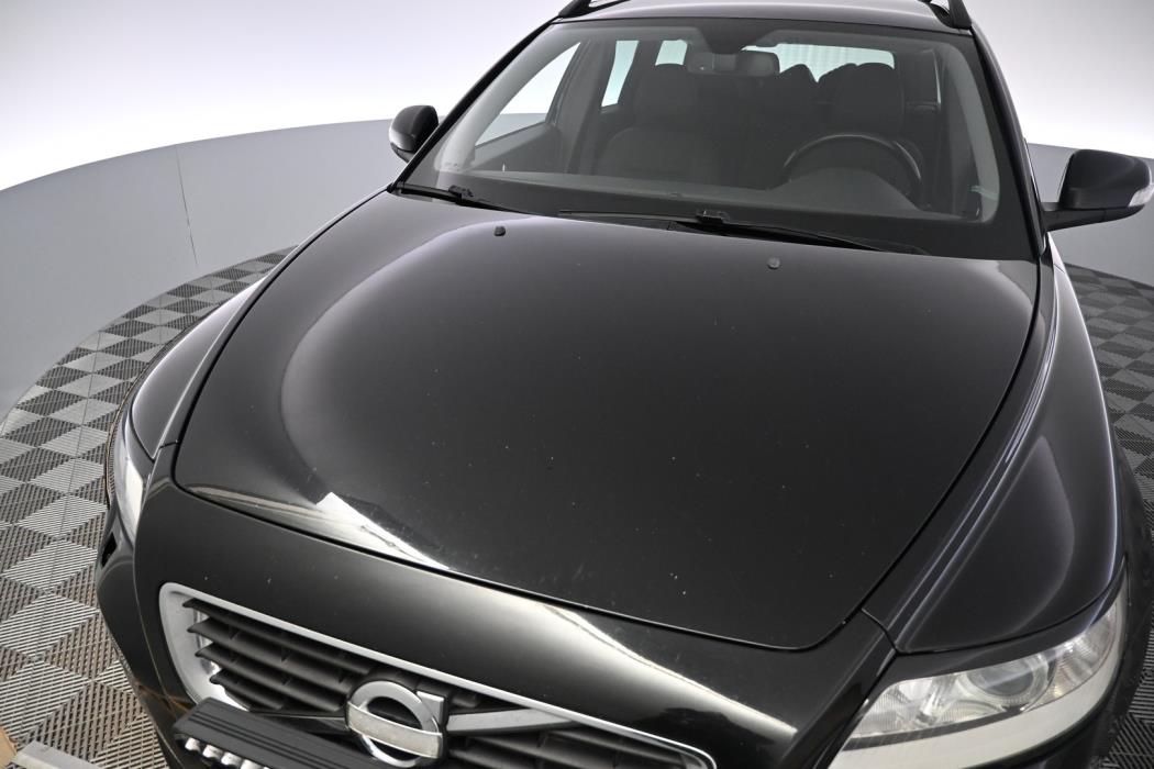 VOLVO V50 2011