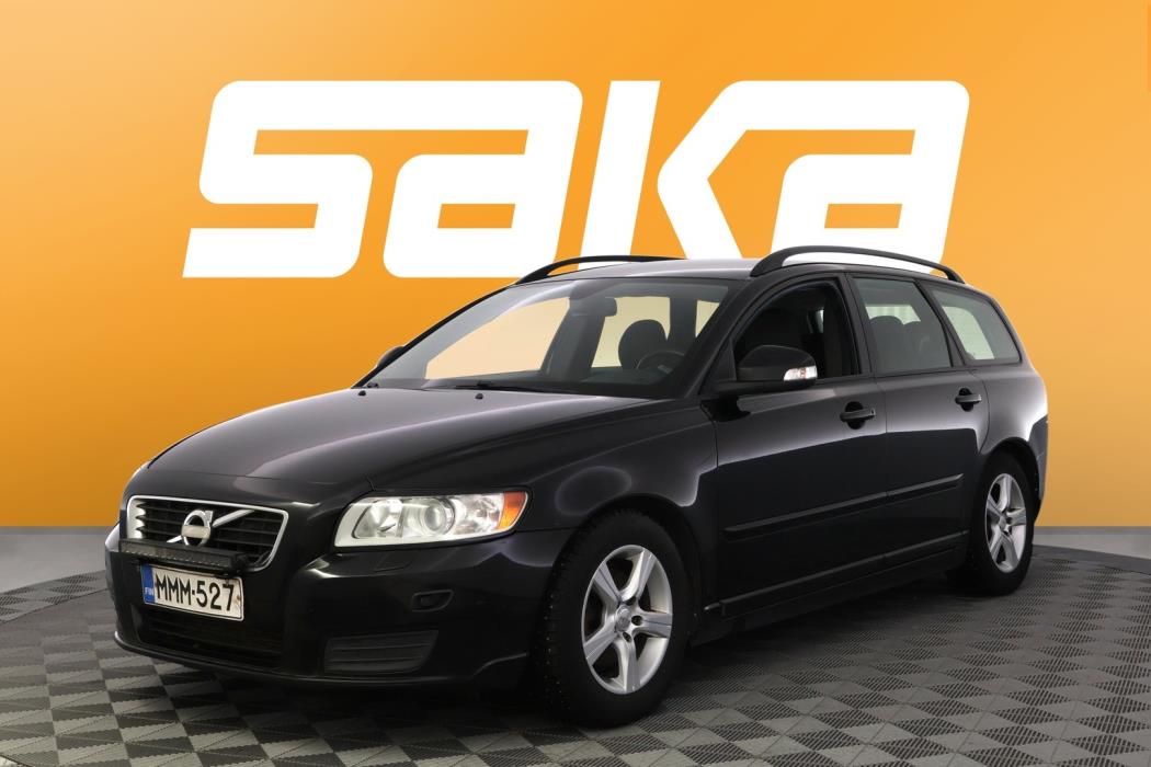 VOLVO V50 2011