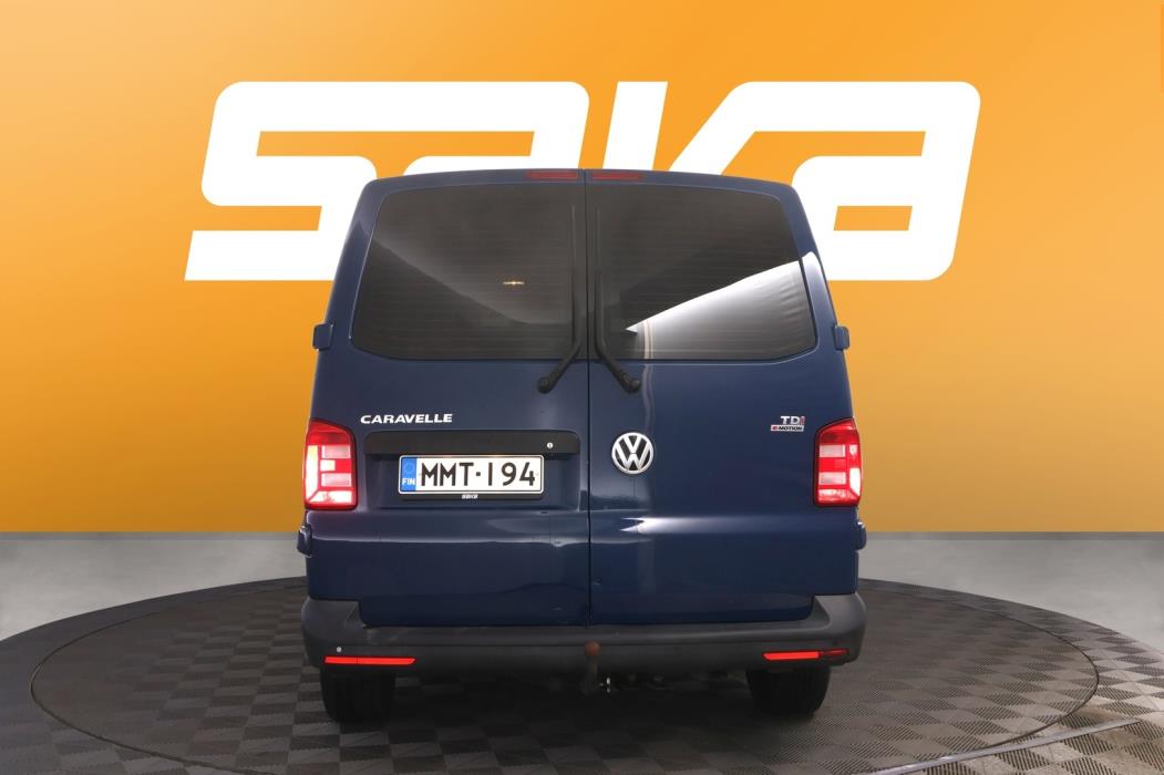 VOLKSWAGEN Caravelle 2016