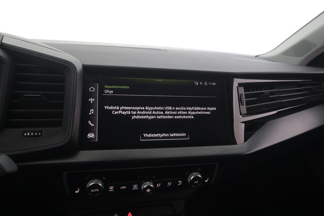 AUDI A1 2023