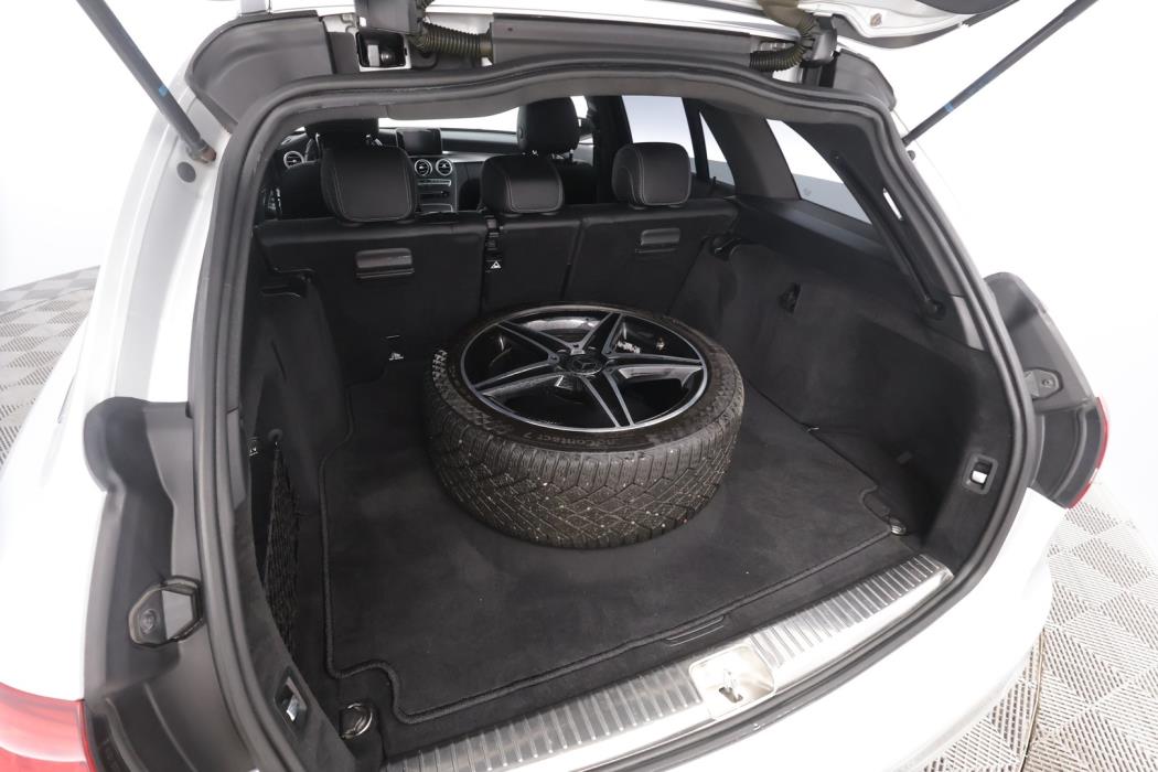 MERCEDES-BENZ C 2017