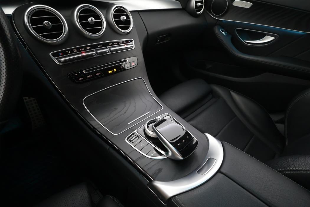 MERCEDES-BENZ C 2017
