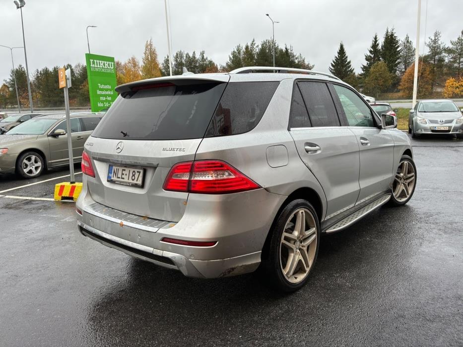 MERCEDES-BENZ ML 2015