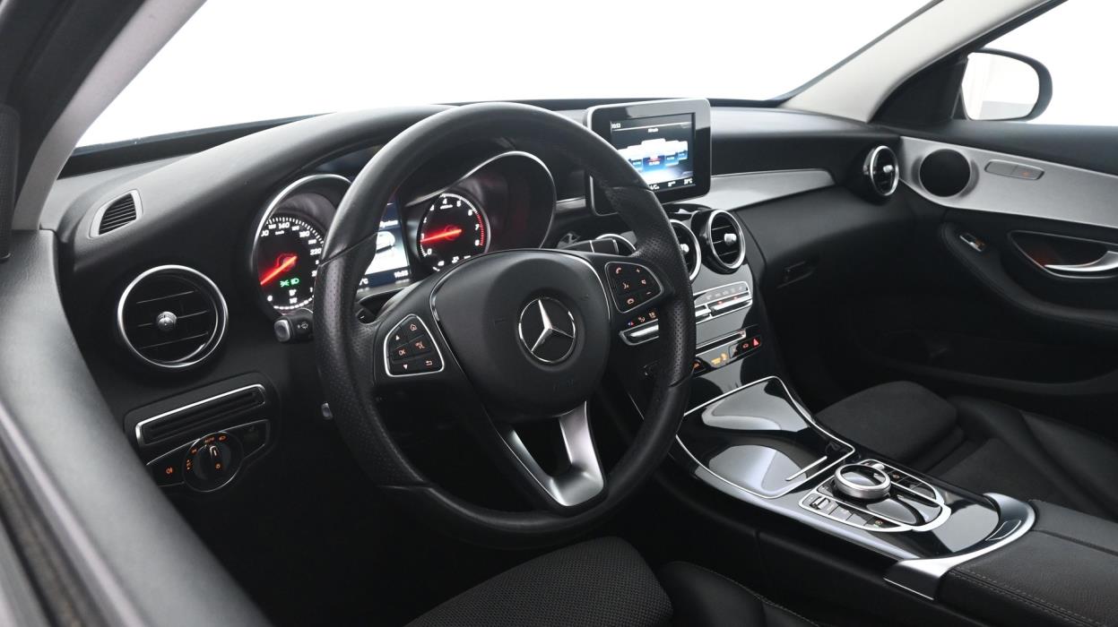 MERCEDES-BENZ C 2018