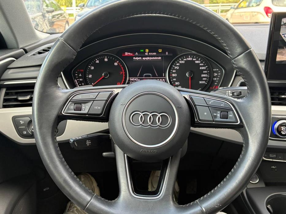 AUDI A4 2020