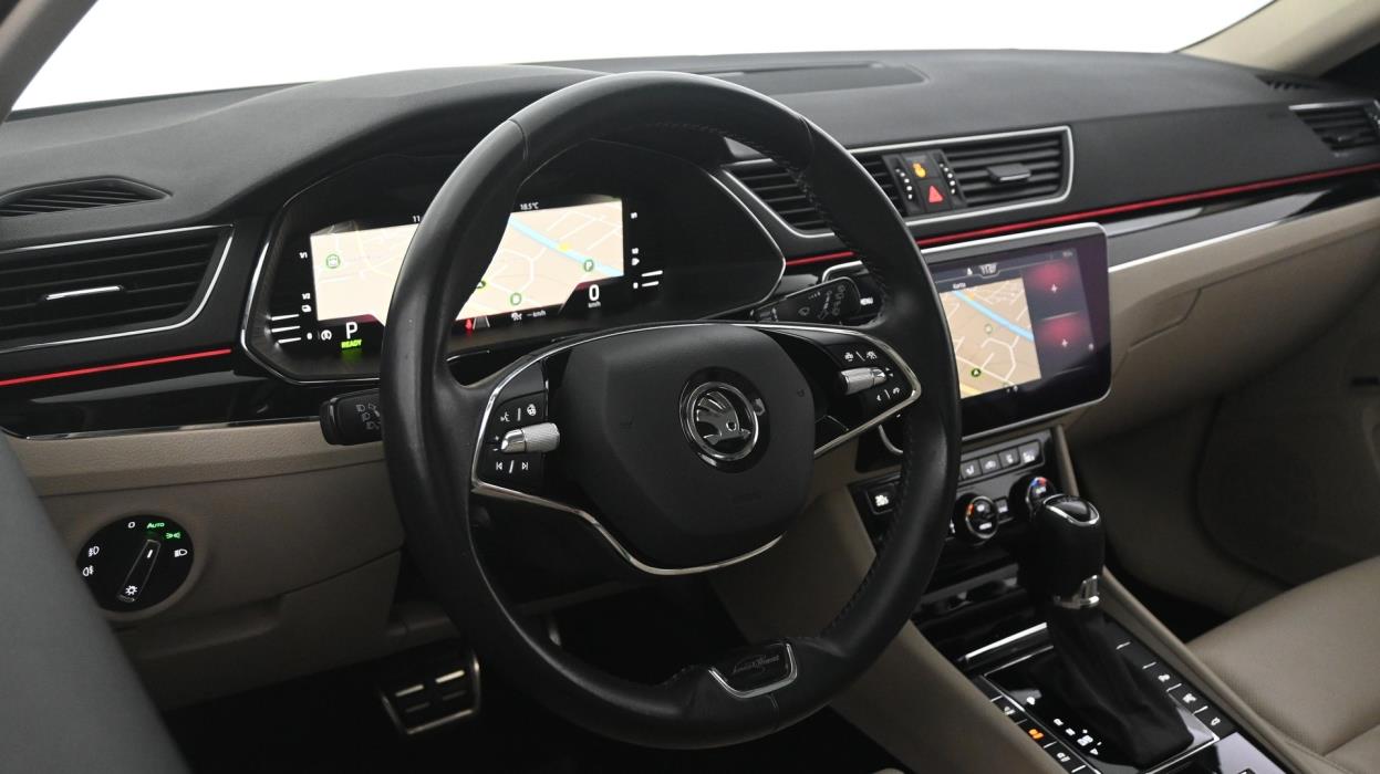 SKODA Superb 2021