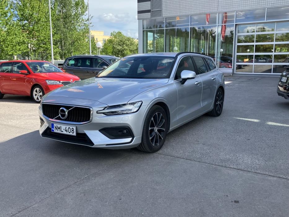 VOLVO V60 2022