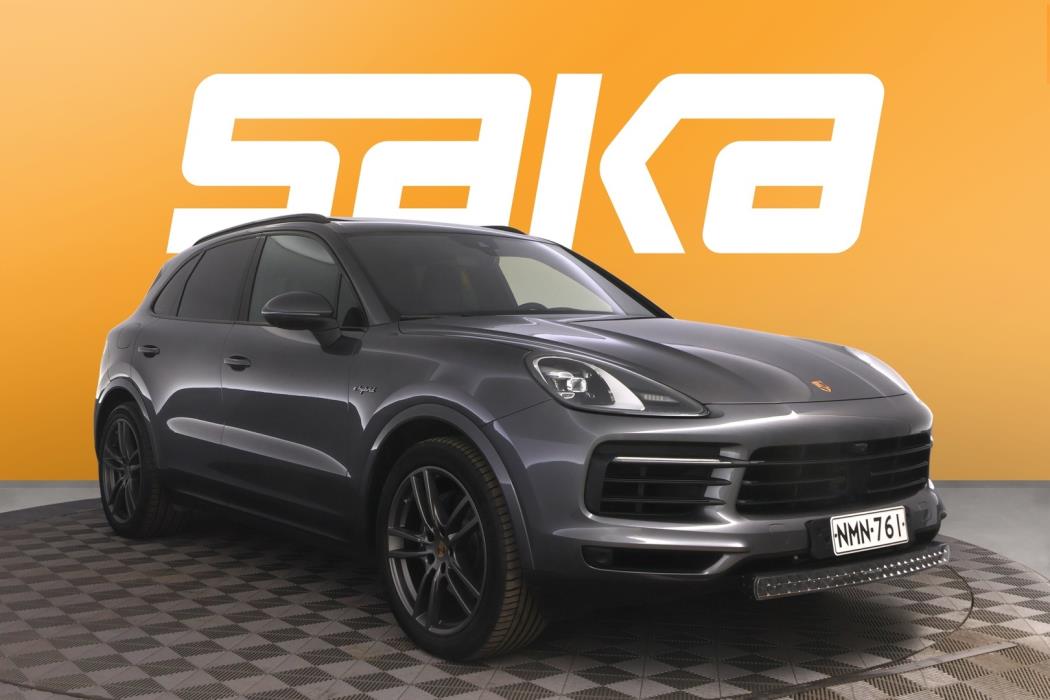 PORSCHE Cayenne 2022