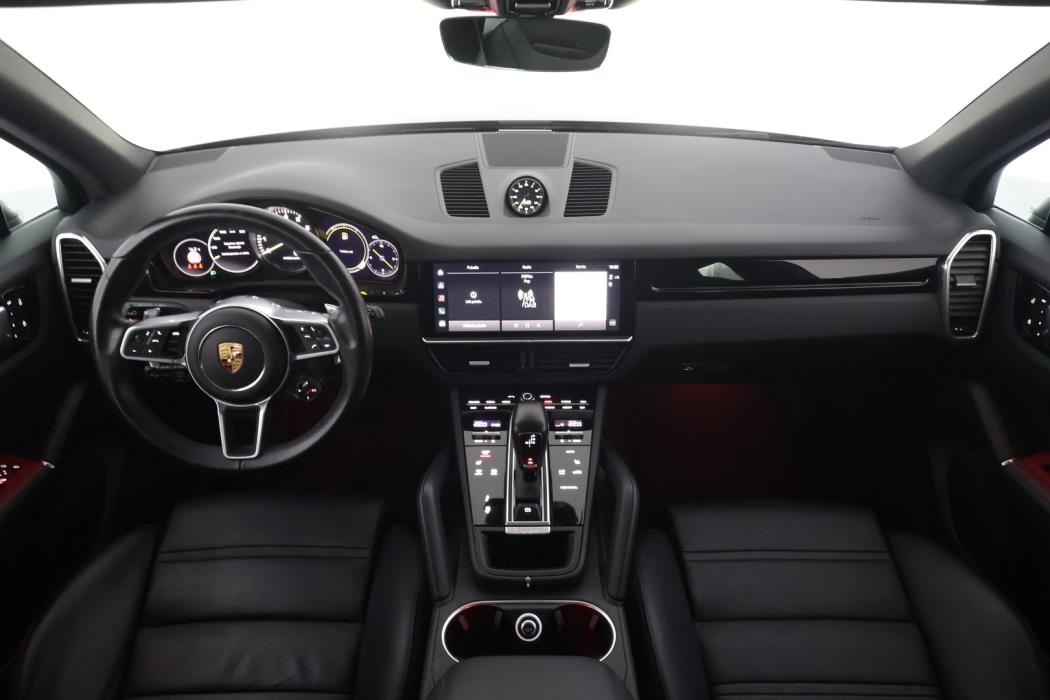 PORSCHE Cayenne 2022