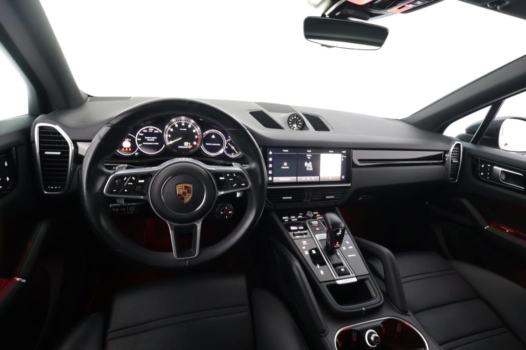 PORSCHE Cayenne 2022