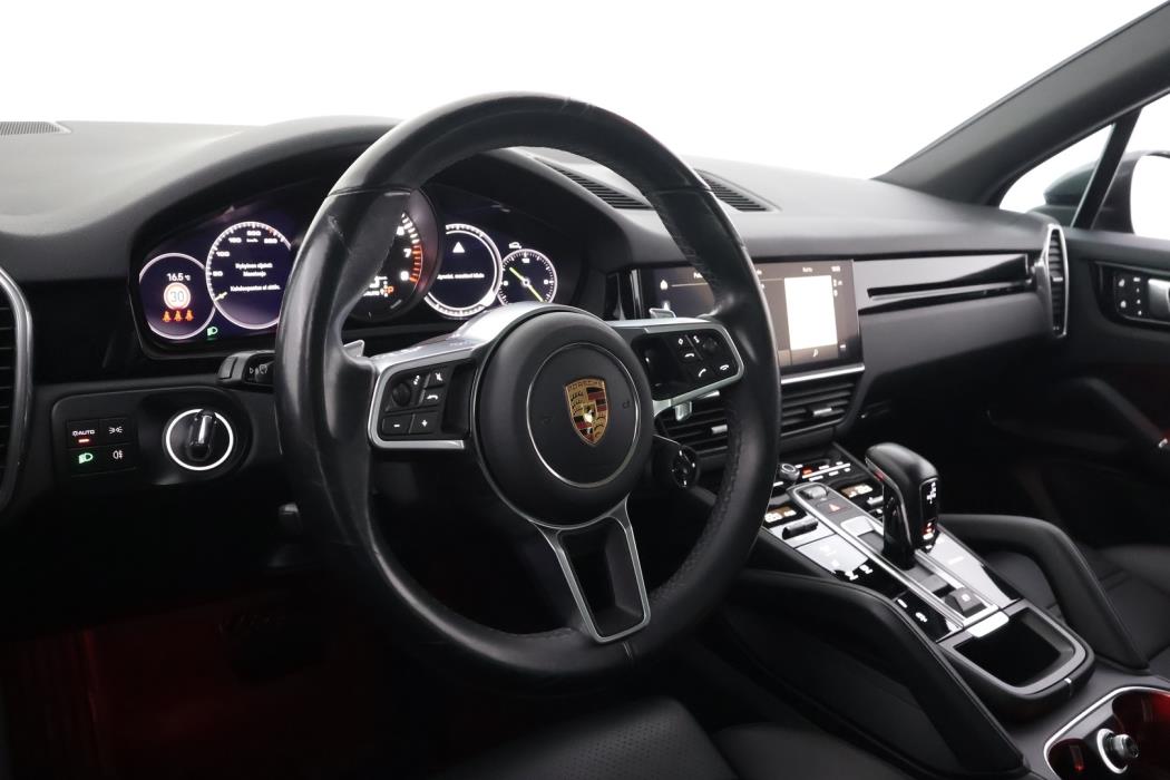 PORSCHE Cayenne 2022