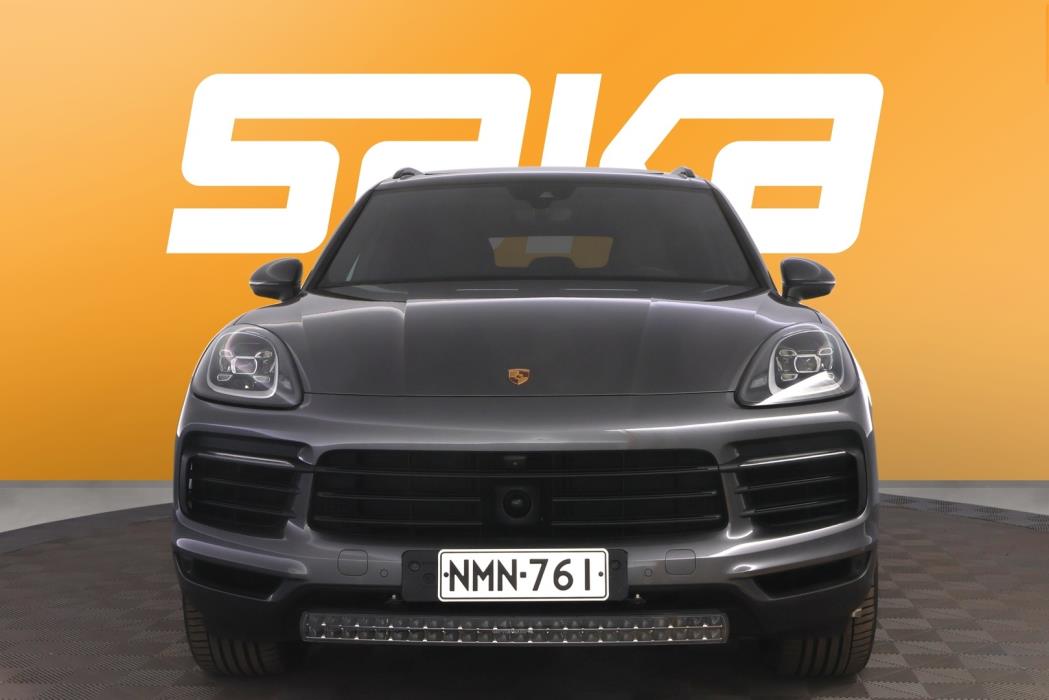 PORSCHE Cayenne 2022