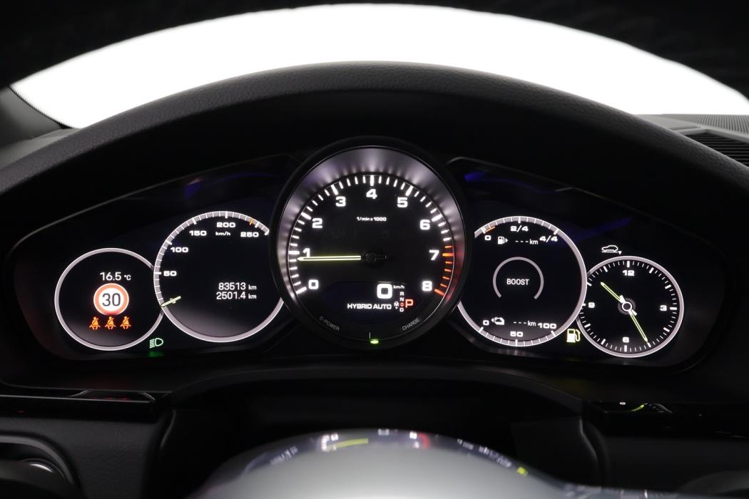 PORSCHE Cayenne 2022