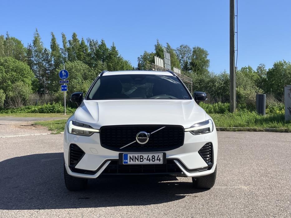 VOLVO XC60 2024