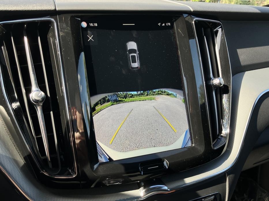 VOLVO XC60 2024
