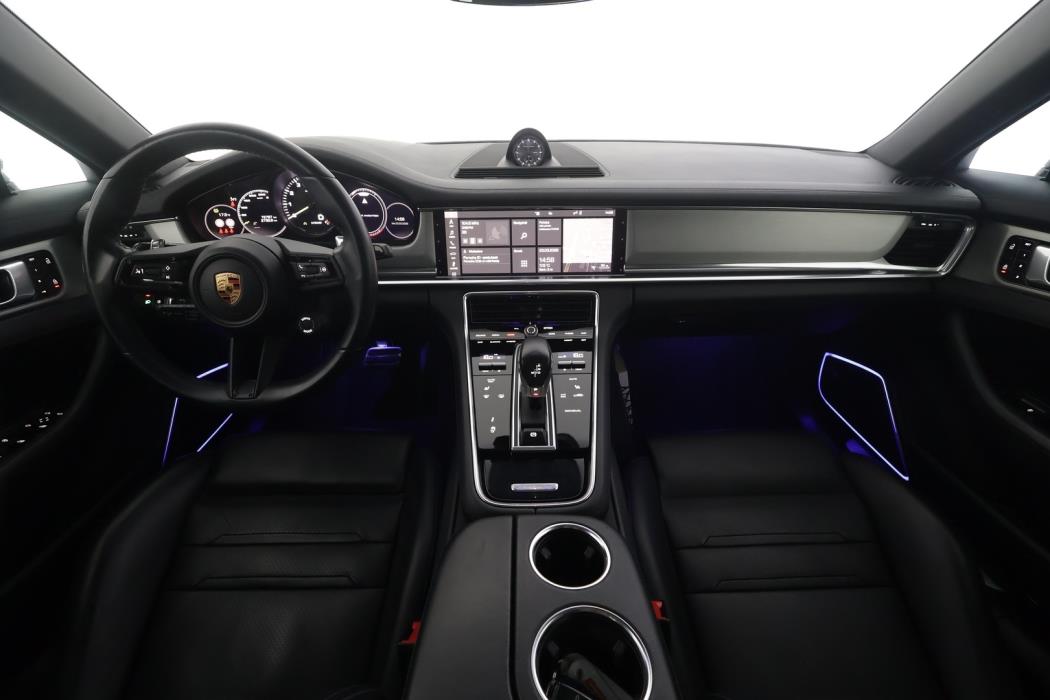 PORSCHE Panamera 2021