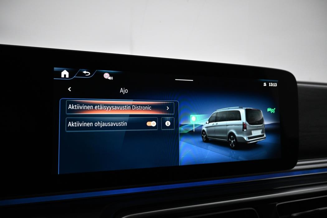 MERCEDES-BENZ EQV 2026