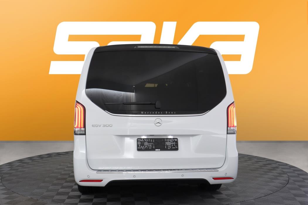MERCEDES-BENZ EQV 2026