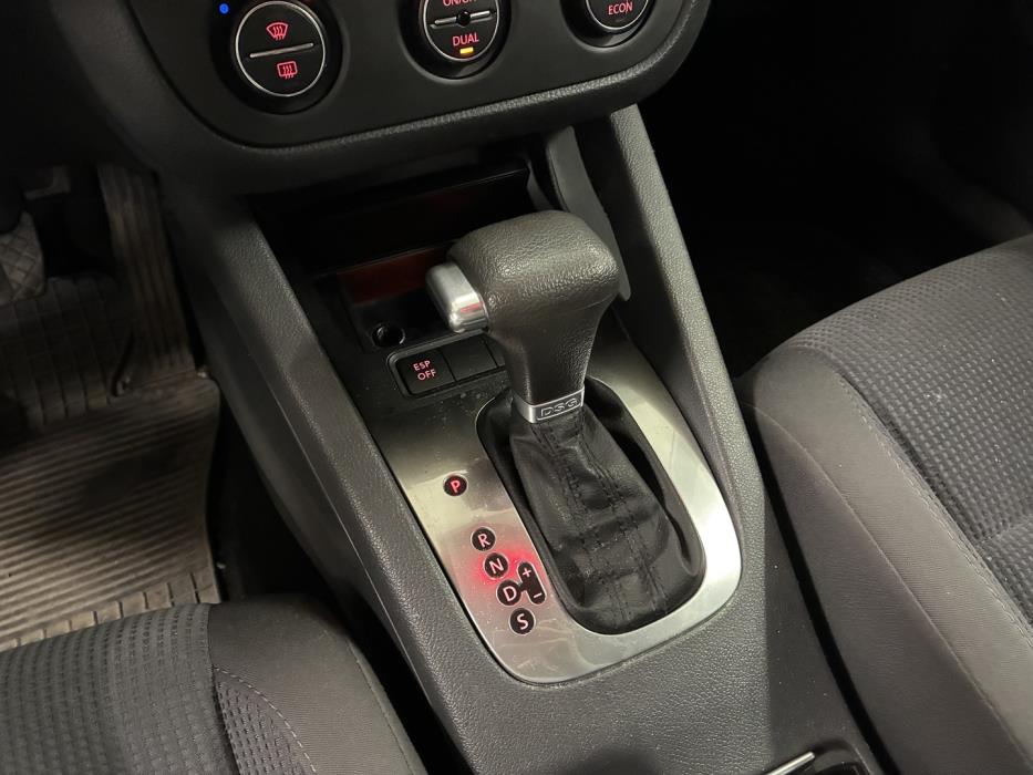 VOLKSWAGEN Jetta 2007