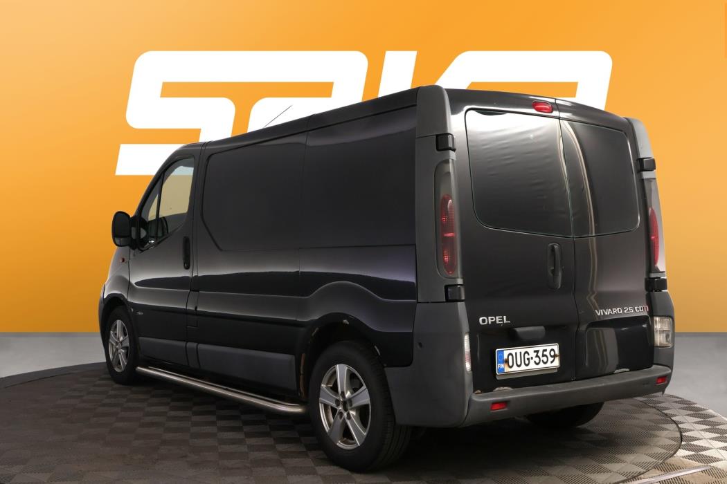 OPEL Vivaro 2005