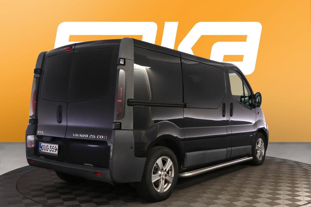 OPEL Vivaro 2005