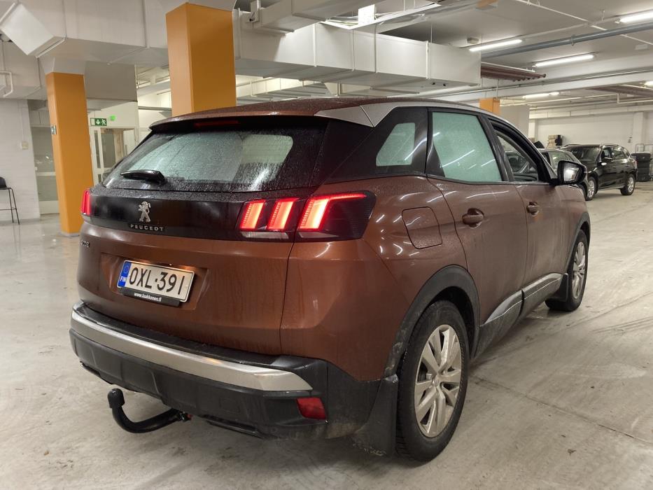 PEUGEOT 3008 2018