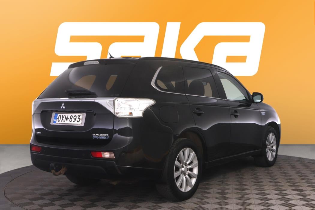 MITSUBISHI OUTLANDER PHEV 2014
