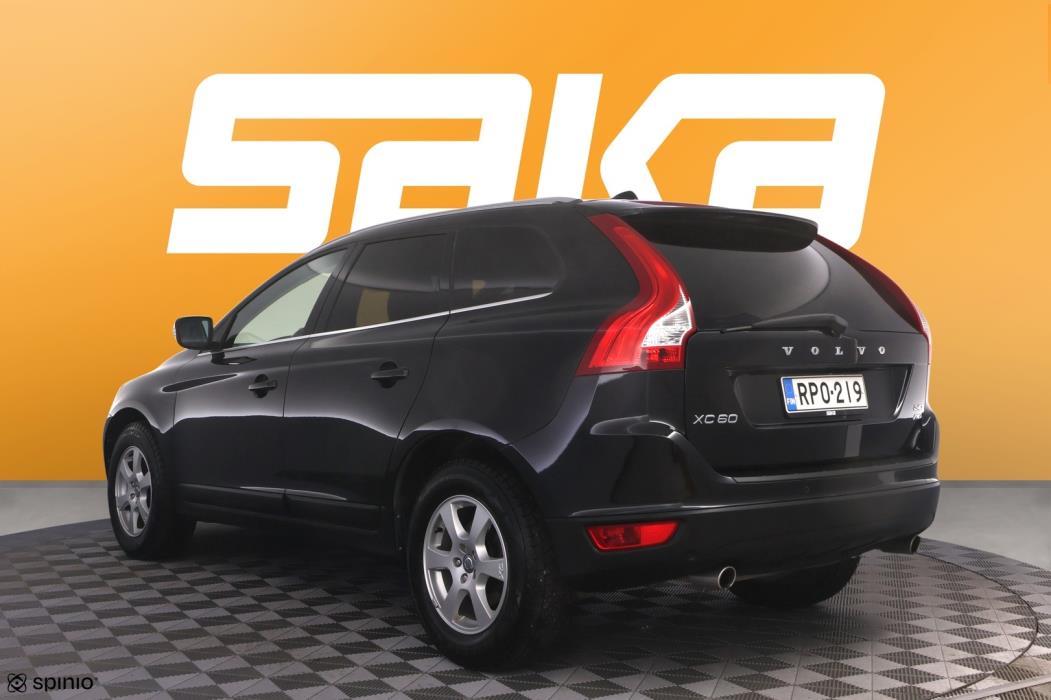 VOLVO XC60 2010