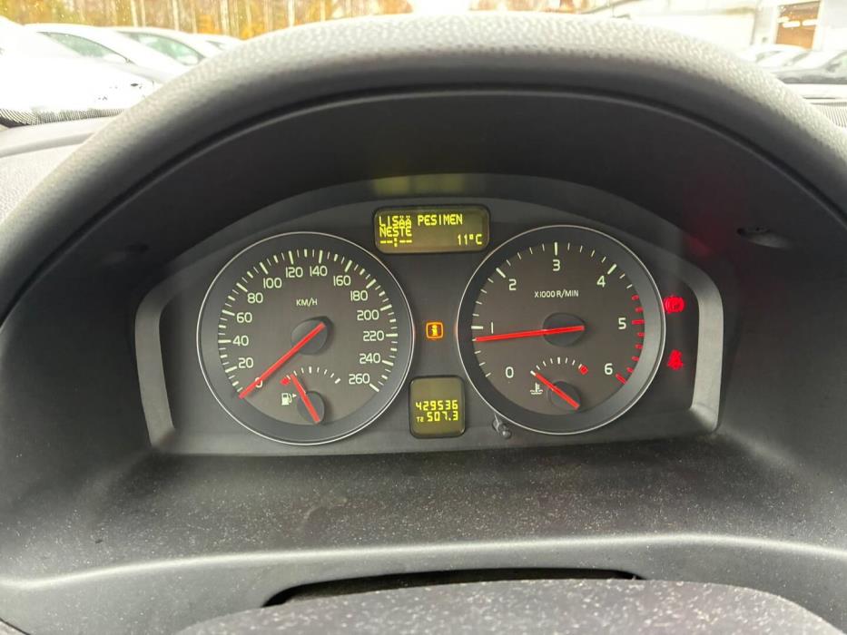 VOLVO V50 2012