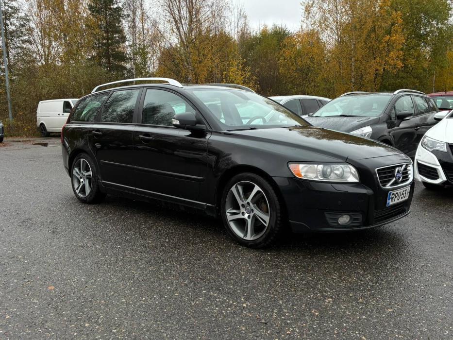 VOLVO V50 2012
