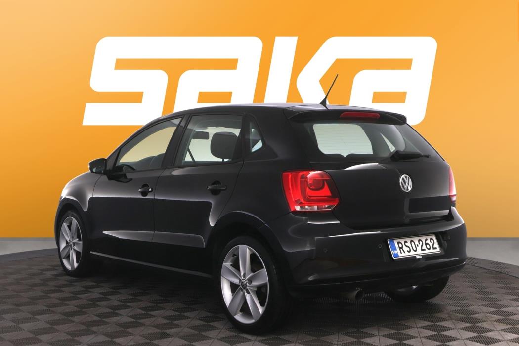 VOLKSWAGEN Polo 2010