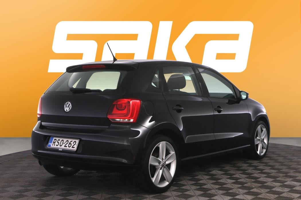 VOLKSWAGEN Polo 2010