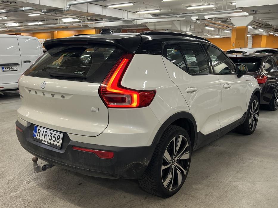 VOLVO XC40 2020