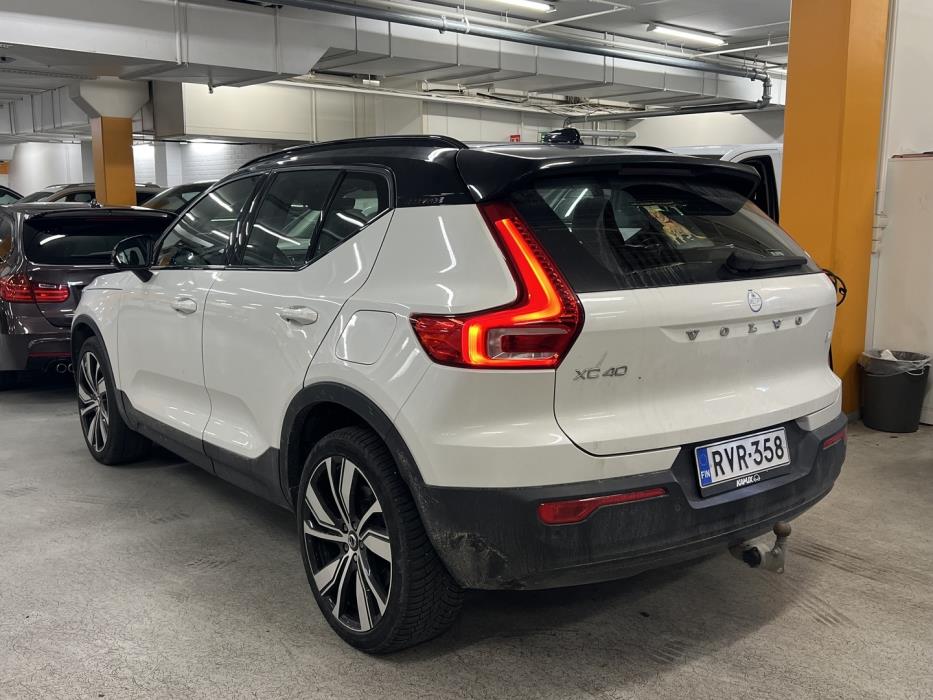 VOLVO XC40 2020