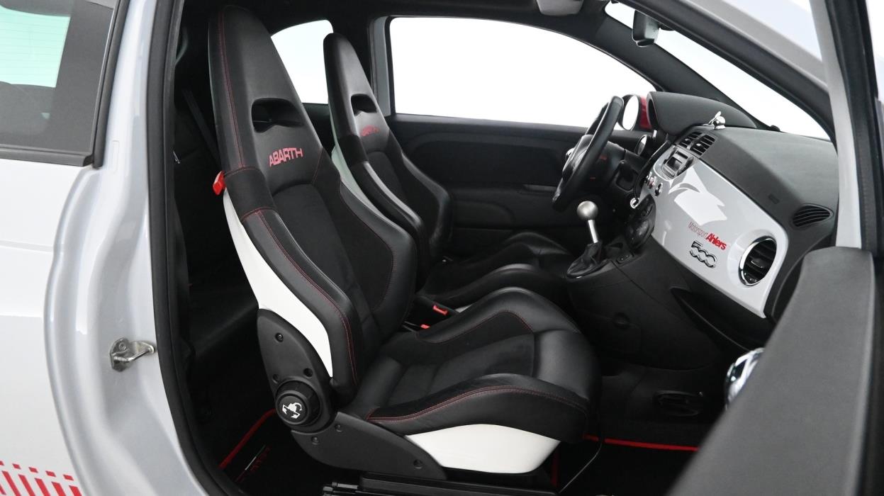 FIAT-ABARTH 500 2011
