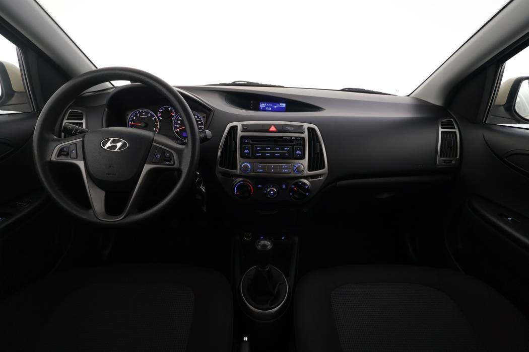 HYUNDAI I20 2014