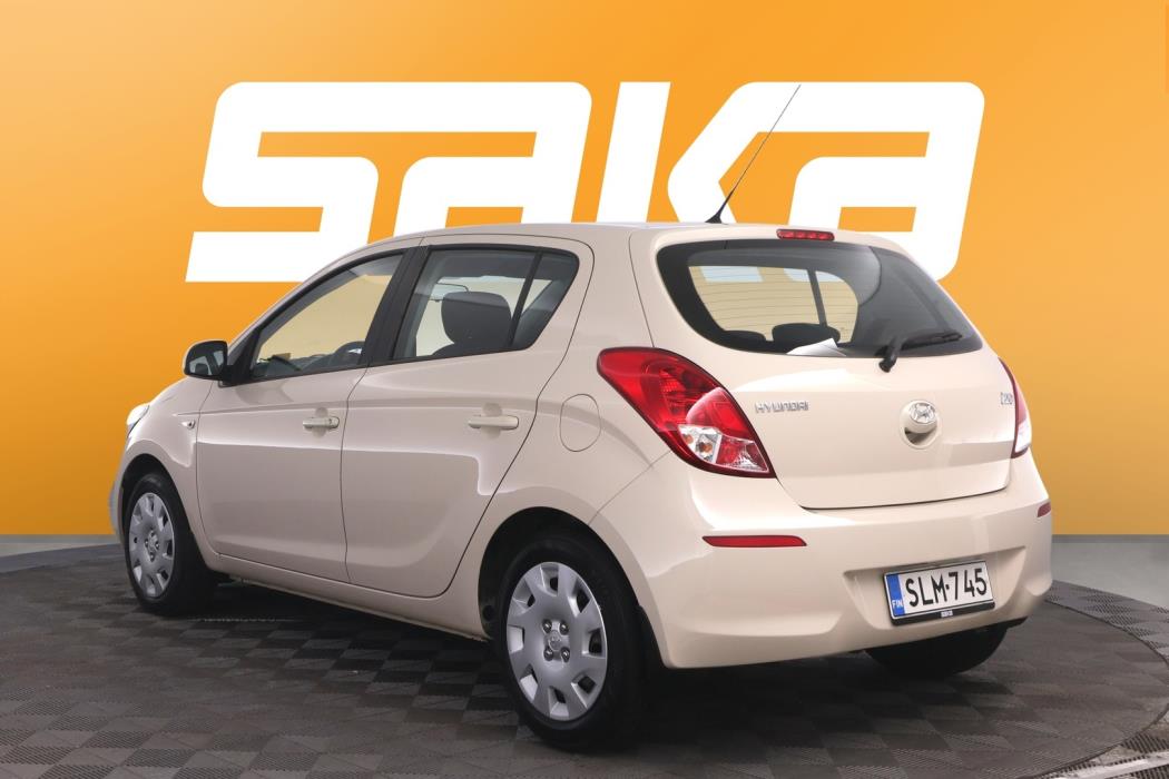 HYUNDAI I20 2014