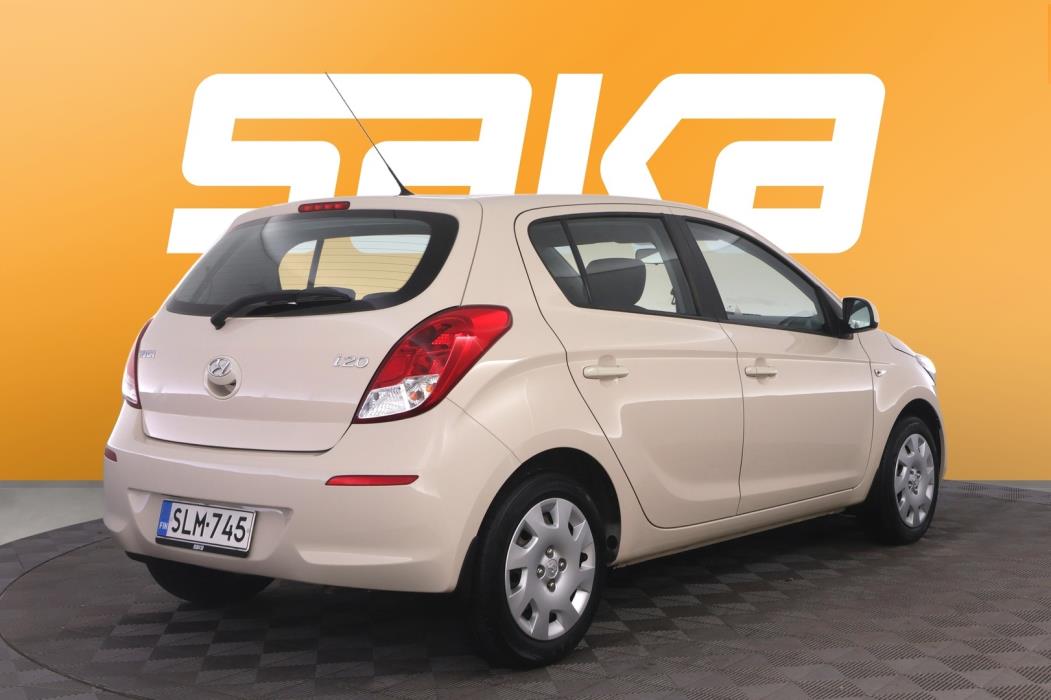 HYUNDAI I20 2014